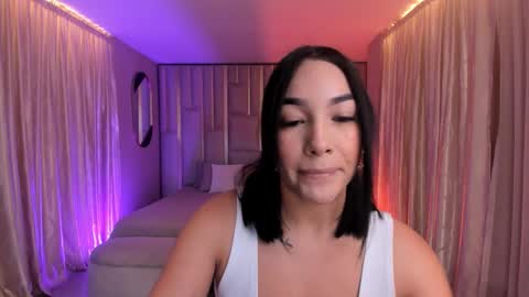 Rossie Rhoades online show from November 20, 2025, 7:02 pm