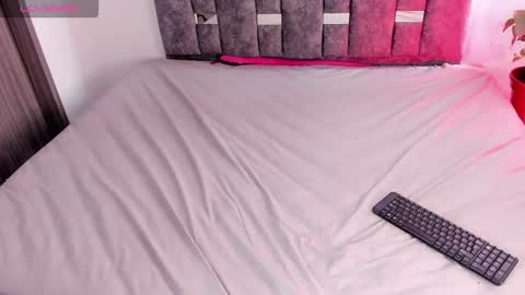 Im Ross   online show from March 11, 2026, 3:18 pm