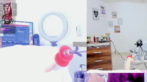 Snapshot of rosy_emely_ chatting on October 25, 2025, 9:28 am rosy_emely_ online show from October 25, 2025, 9:28 am