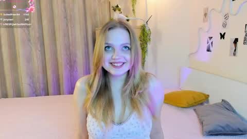 Snapshot of rosy_sigh chatting on May 28, 2026, 9:12 pm Im Luna online show from May 28, 2026, 9:12 pm