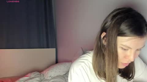 Snapshot of roter_rita chatting on February 4, 2025, 3:33 am roter_rita online show from February 4, 2025, 3:33 am