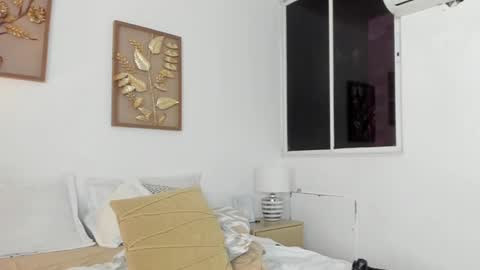 Snapshot of rouse_46 chatting on December 15, 2024, 10:37 pm Rouse online show from December 15, 2024, 10:37 pm