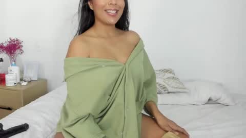 Snapshot of rouse_46 chatting on May 24, 2026, 8:25 pm Rouse online show from May 24, 2026, 8:25 pm