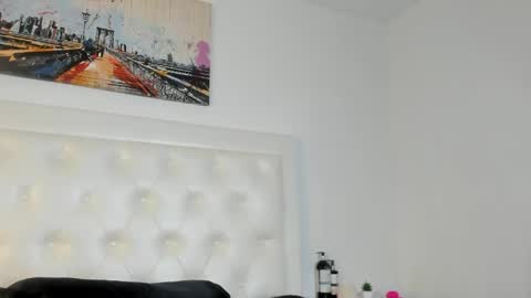 Snapshot of rouse_sexy_hotxx77 chatting on May 17, 2026, 2:02 pm rouse_sexy_hotxx77 online show from May 17, 2026, 2:02 pm