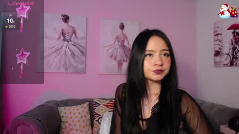 Snapshot of rousee_v chatting on January 4, 2025, 3:29 am Rousee online show from January 4, 2025, 3:29 am