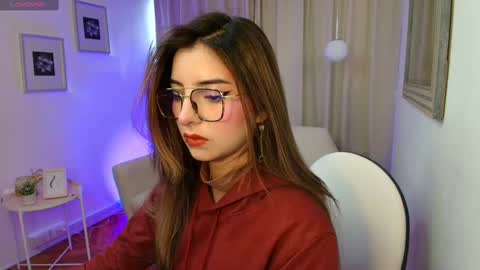 Snapshot of rousee_v chatting on October 2, 2025, 12:45 pm Rousee online show from October 2, 2025, 12:45 pm