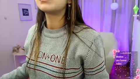 Snapshot of rousee_v chatting on November 13, 2025, 12:04 pm Rousee online show from November 13, 2025, 12:04 pm