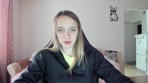 Snapshot of rousereed chatting on February 8, 2026, 7:23 am Rouse online show from February 8, 2026, 7:23 am
