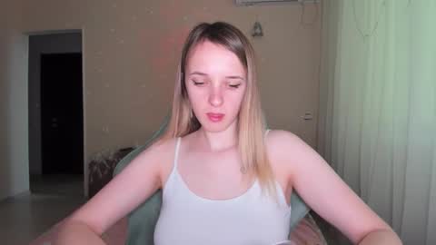 Snapshot of rousereed chatting on March 21, 2026, 8:19 am Rouse online show from March 21, 2026, 8:19 am
