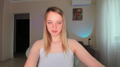 Snapshot of rousereed chatting on April 26, 2026, 6:22 am Rouse online show from April 26, 2026, 6:22 am