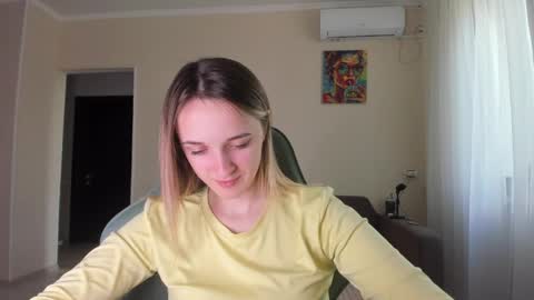 Snapshot of rousereed chatting on April 28, 2026, 11:59 am Rouse online show from April 28, 2026, 11:59 am