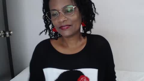 luxa online show from March 12, 2025, 12:57 pm