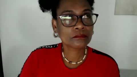 luxa online show from May 26, 2026, 1:51 pm