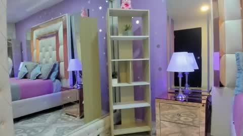 Snapshot of rousse_millers chatting on April 22, 2026, 12:18 pm Rousse online show from April 22, 2026, 12:18 pm
