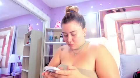 Snapshot of rousse_millers chatting on June 12, 2026, 1:32 pm Rousse online show from June 12, 2026, 1:32 pm