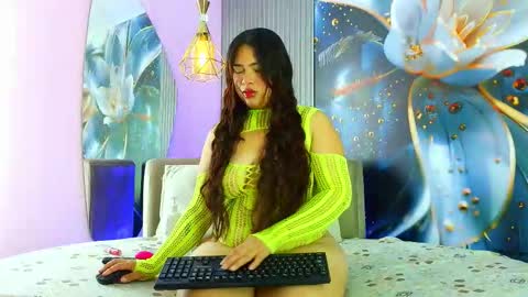 rouxinferno_cr online show from March 19, 2026, 4:49 am