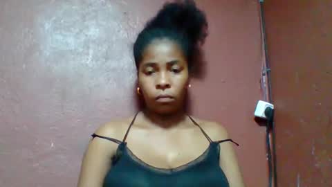 rovaelyah online show from February 6, 2026, 6:44 pm