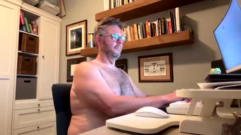 Snapshot of rowdypete787 chatting on November 3, 2025, 2:57 am rowdypete787 online show from November 3, 2025, 2:57 am