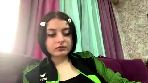 Snapshot of rowenafort chatting on July 27, 2026, 3:19 pm Mico online show from July 27, 2026, 3:19 pm