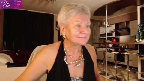 Roxana online show from December 27, 2024, 3:04 pm