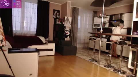 Roxana online show from January 16, 2025, 1:47 pm