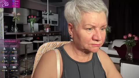 Roxana online show from February 25, 2025, 3:27 pm