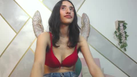   online show from February 17, 2025, 9:41 pm