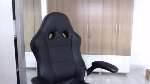 Roxana online show from February 3, 2025, 9:18 pm