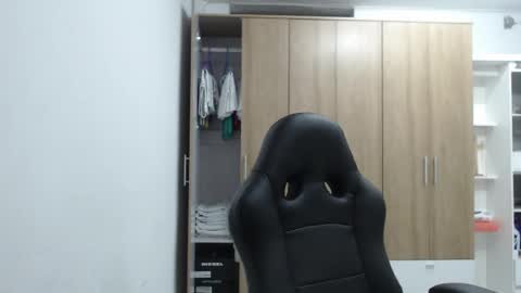 Snapshot of roxanalove7 chatting on April 26, 2026, 10:29 pm Roxana online show from April 26, 2026, 10:29 pm