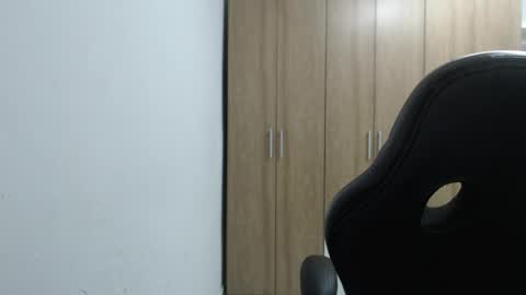 Snapshot of roxanalove7 chatting on May 28, 2026, 11:46 pm Roxana online show from May 28, 2026, 11:46 pm