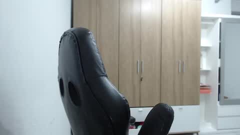 Snapshot of roxanalove7 chatting on July 23, 2026, 2:31 am Roxana online show from July 23, 2026, 2:31 am