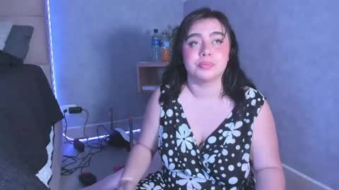 Snapshot of roxanebrown chatting on July 21, 2026, 7:38 pm roxanebrown online show from July 21, 2026, 7:38 pm