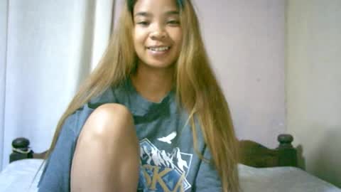 roxanne_98 online show from November 20, 2025, 12:33 am