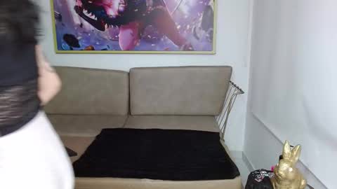 Roxanne online show from November 14, 2025, 8:40 pm