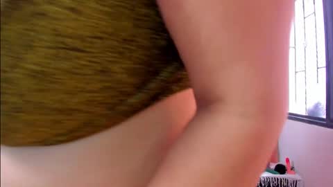 Snapshot of roxettemature chatting on February 9, 2025, 3:01 pm RoxetteMature online show from February 9, 2025, 3:01 pm