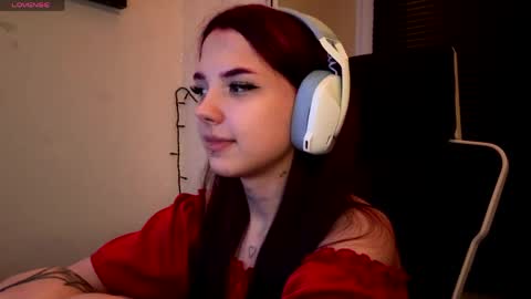 Snapshot of roxiepiurkowski chatting on March 30, 2026, 4:30 pm Hana online show from March 30, 2026, 4:30 pm