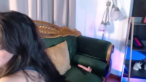 Roxxan online show from February 6, 2025, 3:16 am