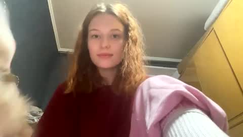 Snapshot of roxy_bowman chatting on February 2, 2025, 5:37 pm Roxy online show from February 2, 2025, 5:37 pm