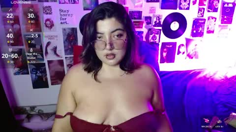 Roxana online show from May 22, 2026, 2:40 am