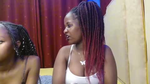 Snapshot of roxy_heather chatting on March 7, 2026, 4:26 pm Roxy online show from March 7, 2026, 4:26 pm