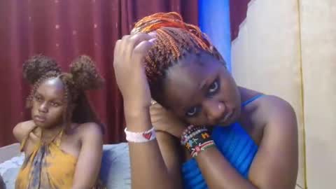 Snapshot of roxy_heather chatting on March 24, 2026, 9:31 pm Roxy online show from March 24, 2026, 9:31 pm