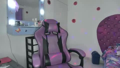 Roxy online show from February 3, 2026, 6:40 am