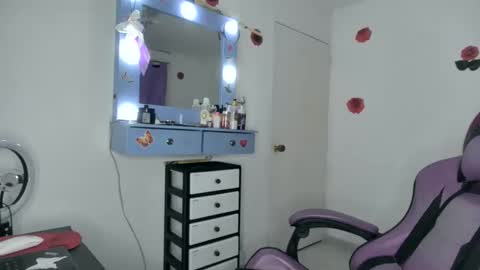 Roxy online show from March 15, 2026, 3:56 am