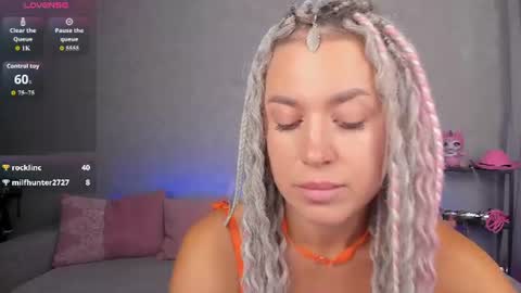 Roxy online show from July 18, 2026, 1:32 am