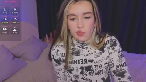 Snapshot of roxychilli chatting on February 19, 2025, 3:16 pm Roxy online show from February 19, 2025, 3:16 pm