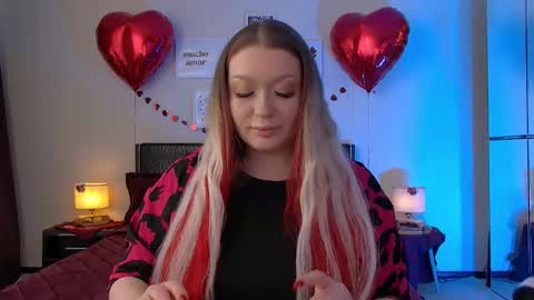 Snapshot of roxystormer chatting on February 22, 2026, 6:02 am RoxyStormer online show from February 22, 2026, 6:02 am