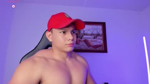 Snapshot of roy__constance chatting on January 17, 2026, 3:00 am Roy Constance online show from January 17, 2026, 3:00 am