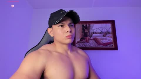 Snapshot of roy__constance chatting on January 18, 2026, 5:33 am Roy Constance online show from January 18, 2026, 5:33 am