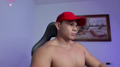 Snapshot of roy__constance chatting on April 23, 2026, 3:41 am Roy Constance online show from April 23, 2026, 3:41 am