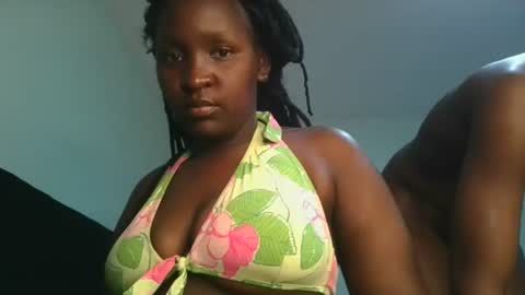 royal_goddes2 online show from June 27, 2026, 5:07 pm